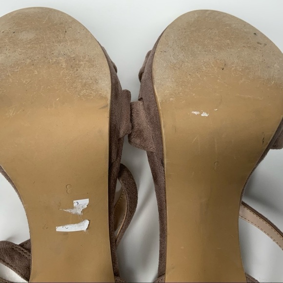 MARIE‎ Claire suede high heels. - Picture 6 of 8